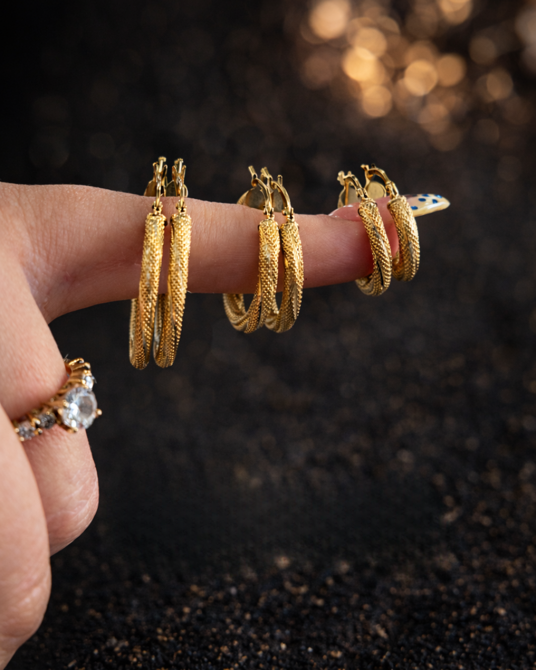 Arracadas Labradas en Oro 10k