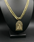 Dije Virgen de la Caridad del Cobre en Oro 10k Sólido (4 Pulgadas)